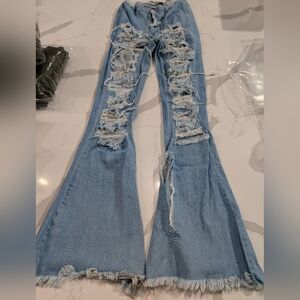 Aphrodite distressed Flare bottom Jeans Juniors size 11